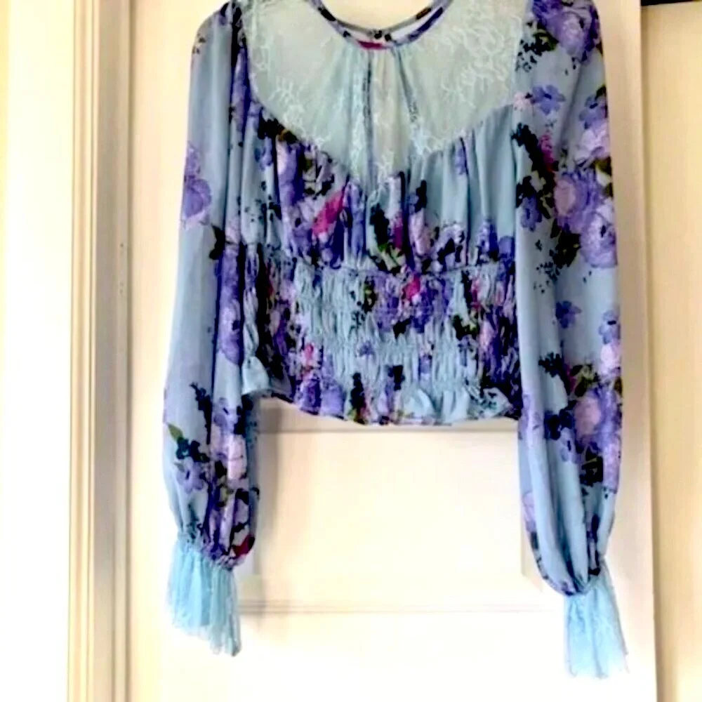 NWT FREE PEOPLE Daphne Crop Peasant Blouse Floral & Lace Smock Waist S